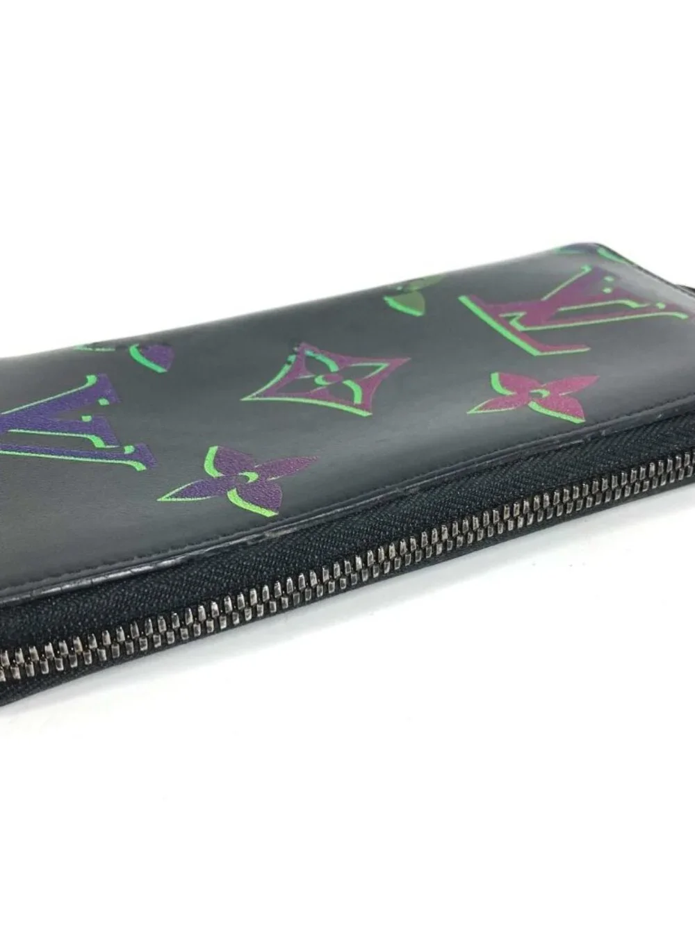 Louis Vuitton Wallet Zippy Vertical Leather Black